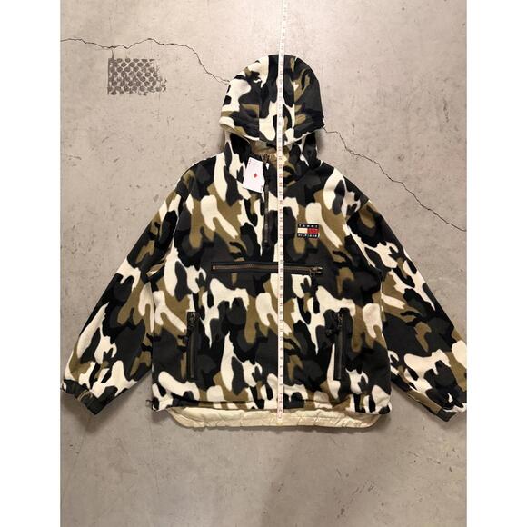 RARE Tommy Hilfiger Reversible Camo & Cream Pullover Jacket - Picture 6 of 9